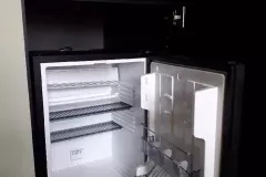 1c813217-ea9a-44d8-ade0-7faeedcbe54e